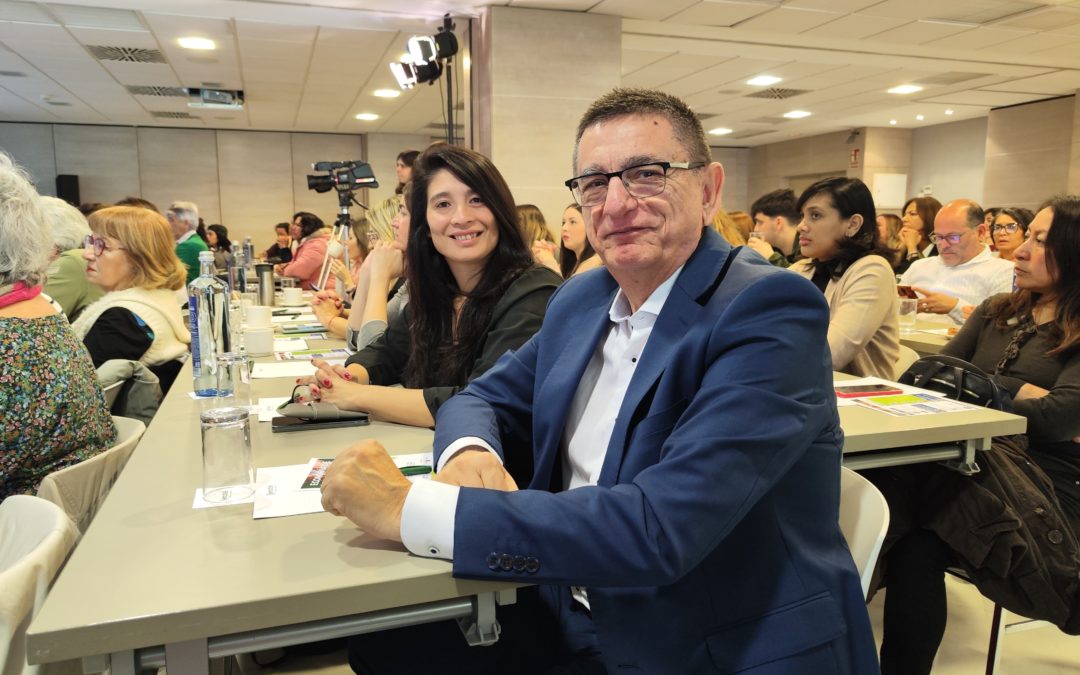 3 Edad en Acción asiste al evento sobre los cuidados para mayores en la Región de Murcia